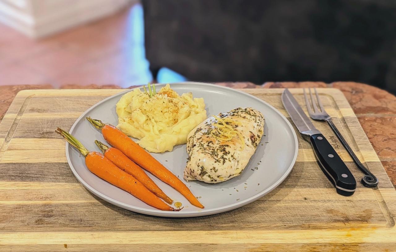 Lemon Herb Chicken with Creamy Mashed Potatoes and Roasted Carrots